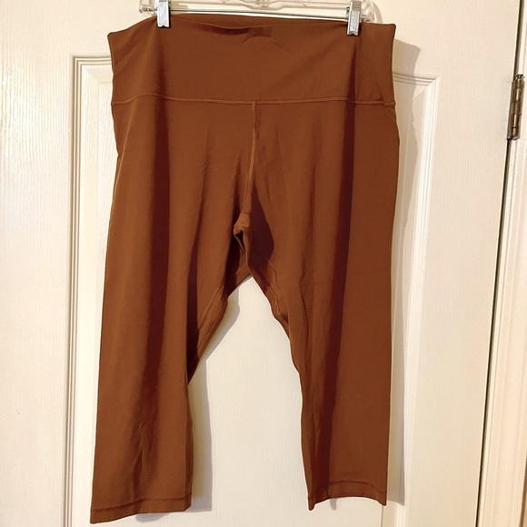 LULULEMON Wunder Train HR Crop 23” Plus Size 20 Copper Brown Athleisure Active - Picture 1 of 5